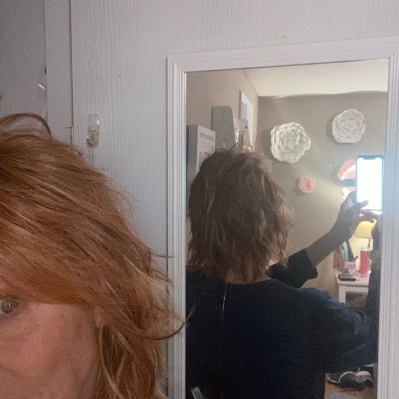 Wig - Picture 2 of 6